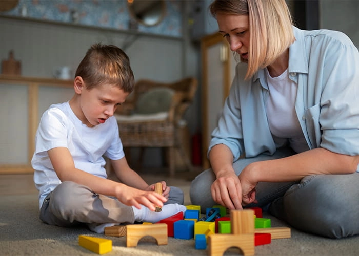 Accompagnement et soutien des [enfants et adultes autistes]